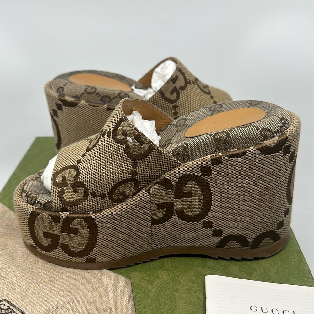 Gucci Brown Jumbo Monogram Platform Wedge Sandals, Sz 34 1/2 Box & Dustbags - Picture 9 of 16